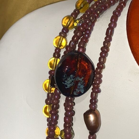 Stunning Multilayered Beaded Natural Stone Necklace with Toggle Clasp Closure - Picture 8 of 14